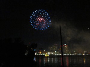Fireworks on July 4, 2011 as seen from Algiers. Photo: Infrogmation.