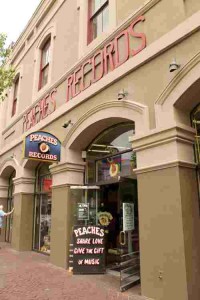 Peaches Records photo3 x Jerald White Peaches Records photo3 x Jerald White