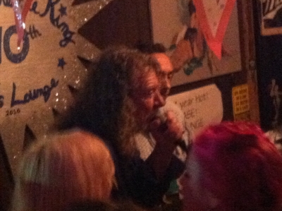 Robert Plant singing at BJs Bar on July 15 2013 - 400p