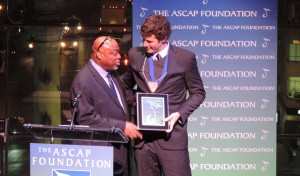 stanley_crouch_gives_award_to_Greg_Agid