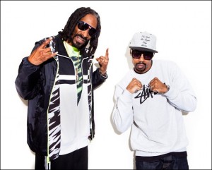 Snoop-and-Dam-Funk-7-Days-press-white