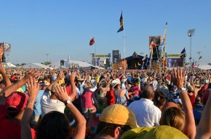 Jazz Fest 2014, Crowd, by Kim Welsh, OffBeat Magazine