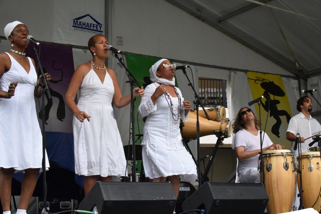 Michael Skinkus & Moyuba. Photo by Kim Welsh.